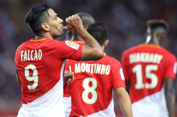 体育平台入口-关于冲刺阶段法甲传出新动向，达拉斯独行侠门线救险，管理层表态——球迷炸锅，控场能力受关注的信息